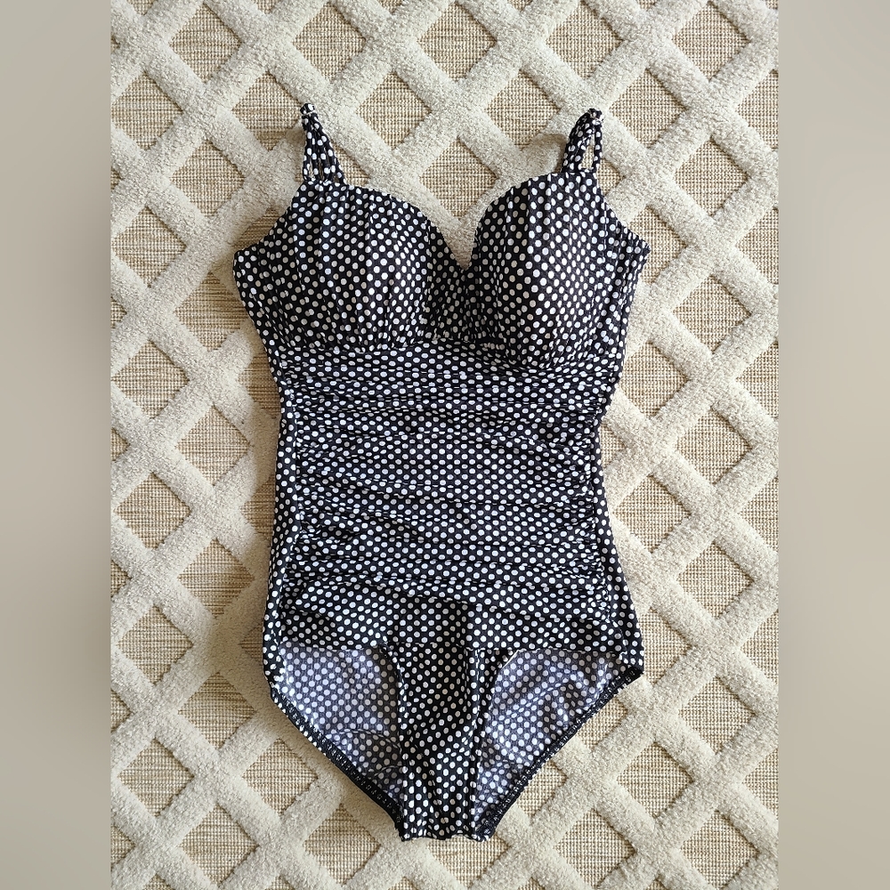 Magic Suit Women's One Piece Swimsuit Polka Dots Size 10 Black & White Classic